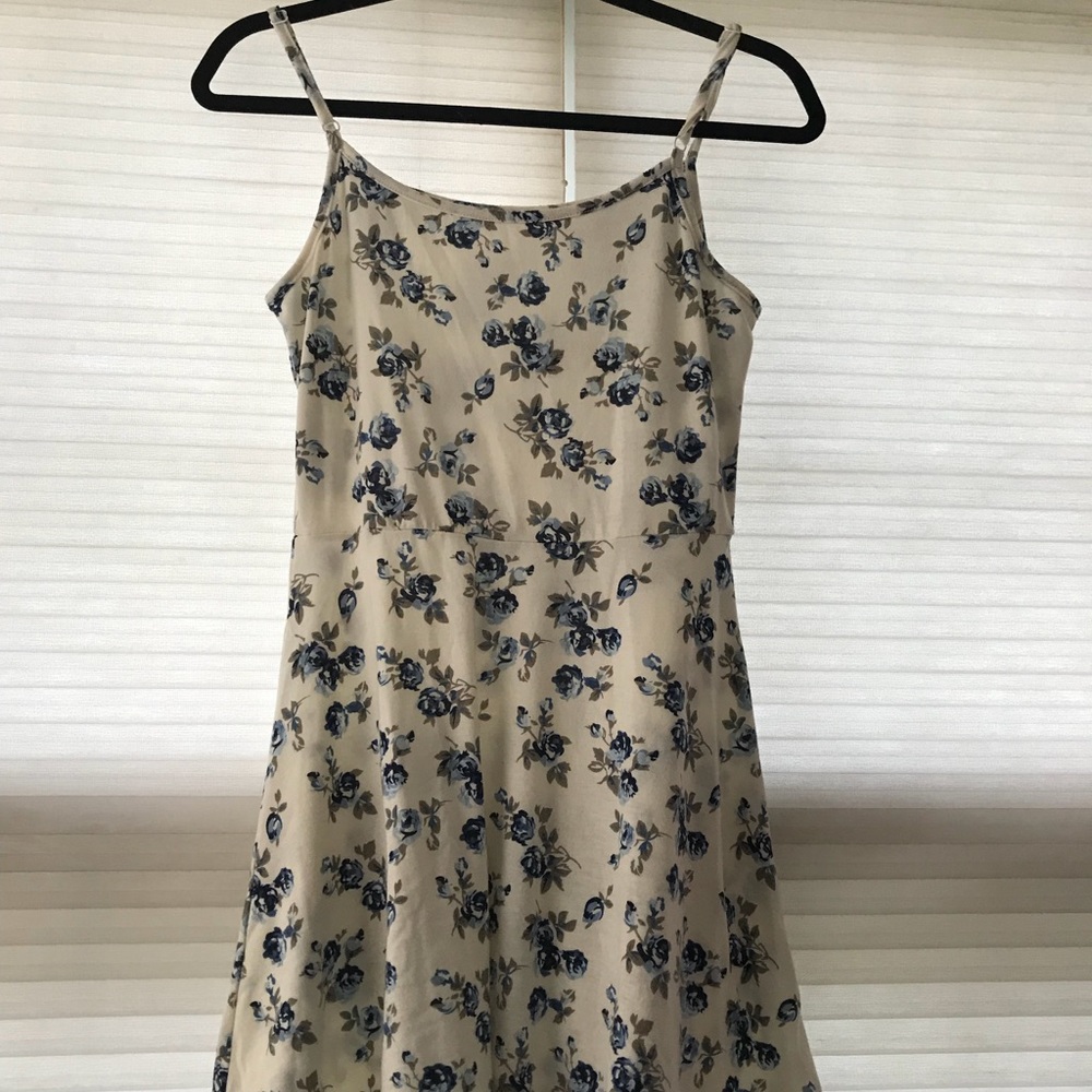 FLORAL DRESS